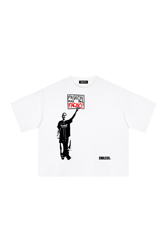 "Fashion mais pas FACHO" Tee